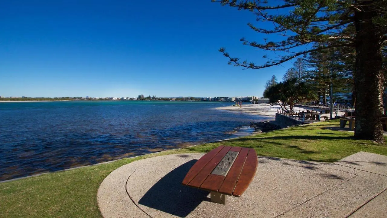Дом отдыха Kookaburra Court Unit 1 Bulcock Beach Qld Калаундра Австралия